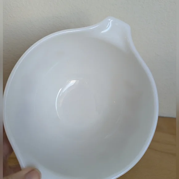 Set Of 2 Vintage Pyrex Cinderella Butterfly Gold And White Bowls #442 #441 - Picture 13 of 16